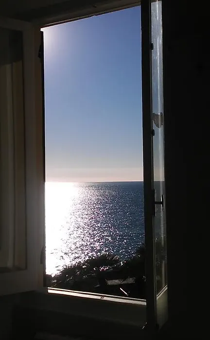 Al Piccolo Scoglio - Room&Breakfast-1